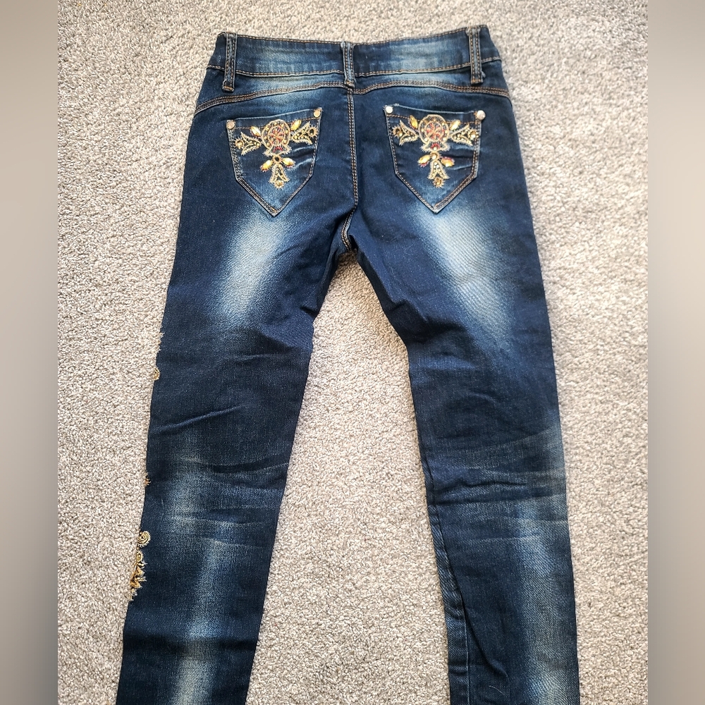 Blue Skinny Jeans with Floral Embellishments - Picture 3 of 5